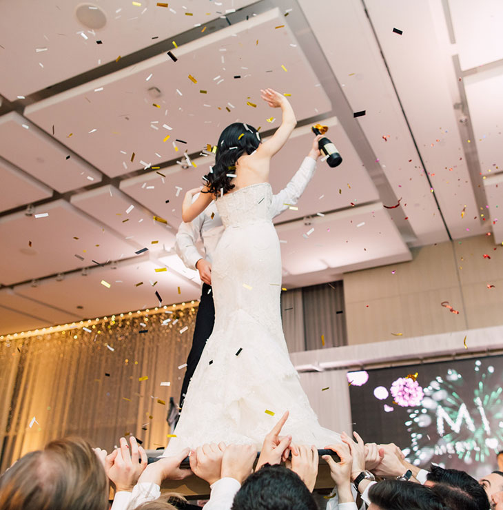 Bride and groom confetti